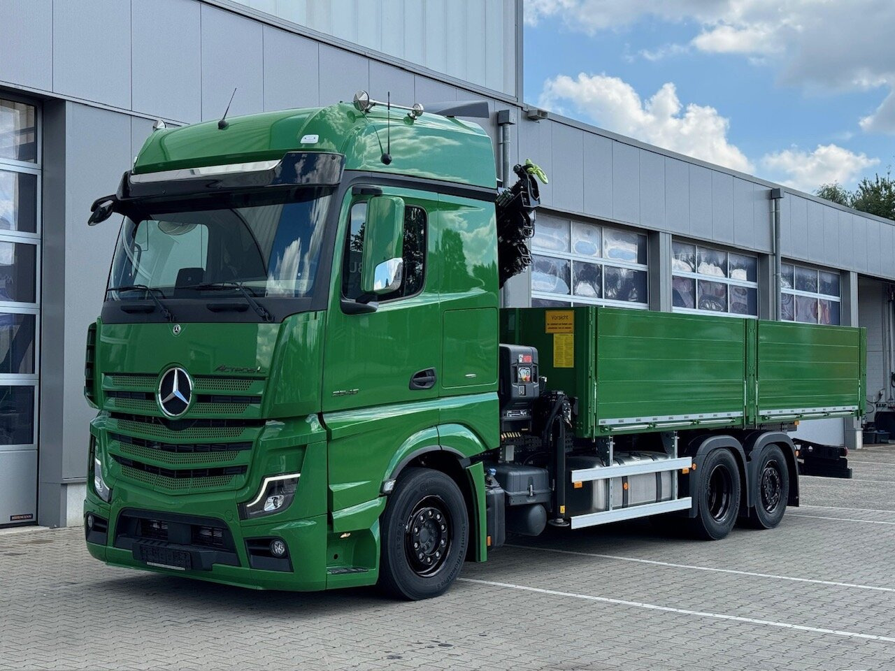 Mercedes-Benz Actros 2548 L 6x2 Actros 2548 L 6x2, Actros 2548 L, 6x2 mit Kran Hiab X-HiDuo 228 - Auto s hydraulickou rukou: obrázek 1 Mercedes-Benz Actros 2548 L 6x2 Actros 2548 L 6x2, Actros 2548 L, 6x2 mit Kran Hiab X-HiDuo 228 - Auto s hydraulickou rukou: obrázek 1