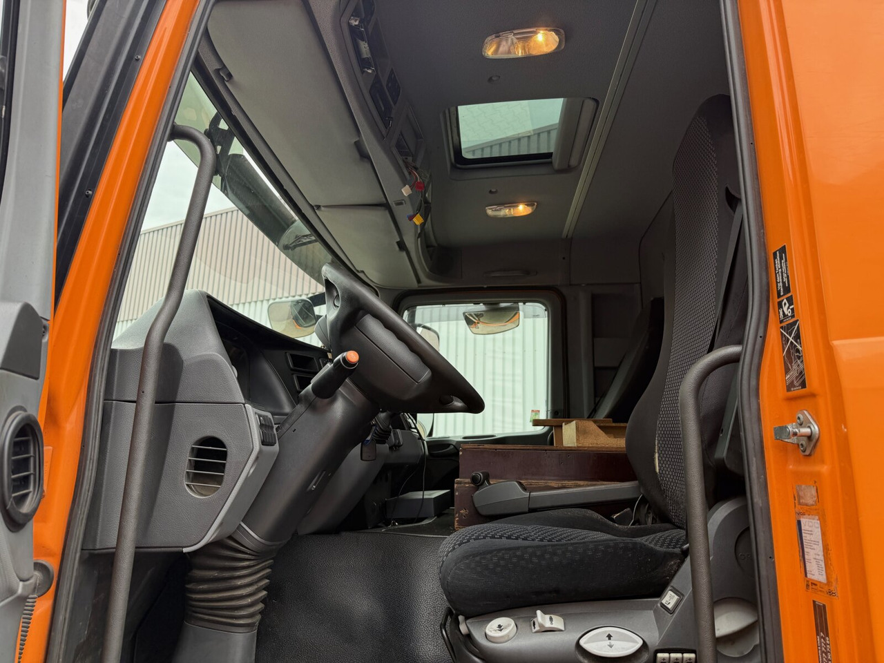 Mercedes-Benz Actros 2641/48 L 6x4 Actros 2641/48 L 6x4, Seilabroller, Haller Lotos, Zöller Schüttung - Vůz na odvoz odpadků: obrázek 2 Mercedes-Benz Actros 2641/48 L 6x4 Actros 2641/48 L 6x4, Seilabroller, Haller Lotos, Zöller Schüttung - Vůz na odvoz odpadků: obrázek 2