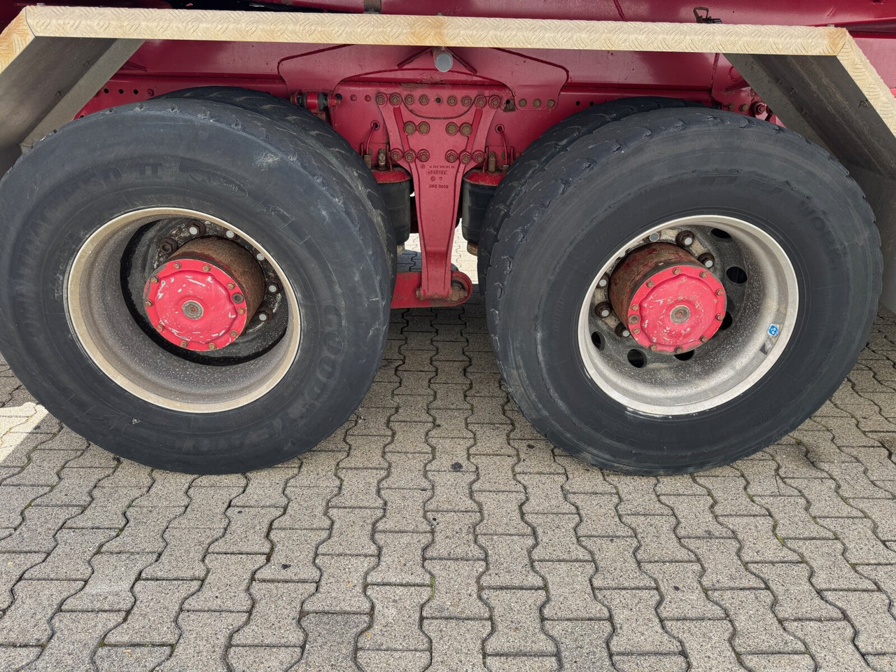 Mercedes-Benz Actros 2648 LK 6x4 Actros 2648 LK 6x4, Retarder, Bi-Xenon - Podvozek s kabinou: obrázek 5 Mercedes-Benz Actros 2648 LK 6x4 Actros 2648 LK 6x4, Retarder, Bi-Xenon - Podvozek s kabinou: obrázek 5