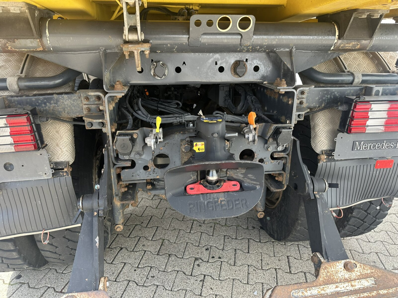 Mercedes-Benz Actros 3348 AK 6x6 Actros 3348 AK 6x6, Bordmatik links - Sklápěč: obrázek 2 Mercedes-Benz Actros 3348 AK 6x6 Actros 3348 AK 6x6, Bordmatik links - Sklápěč: obrázek 2