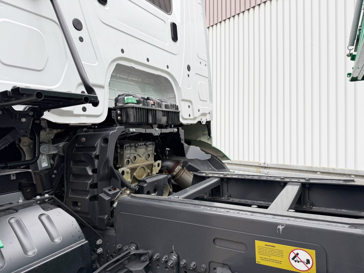 Mercedes-Benz Arocs 1840 K 4x2 Arocs 1840 K 4x2, MultimediaCockpit, Alu-Bordwände, Platz für Kranmontage - Sklápěč: obrázek 4 Mercedes-Benz Arocs 1840 K 4x2 Arocs 1840 K 4x2, MultimediaCockpit, Alu-Bordwände, Platz für Kranmontage - Sklápěč: obrázek 4