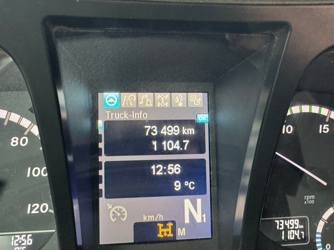 Mercedes-Benz Arocs 2036 AK 4x4 Arocs 2036 AK 4x4, Grounder, Motorabtrieb, Bordmatik, Winterdienstausstattung - Sklápěč: obrázek 5 Mercedes-Benz Arocs 2036 AK 4x4 Arocs 2036 AK 4x4, Grounder, Motorabtrieb, Bordmatik, Winterdienstausstattung - Sklápěč: obrázek 5