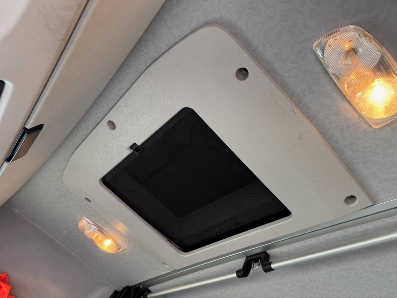 Mercedes-Benz Arocs 2651 L 6x4 Arocs 2651 L 6x4, Retarder, StreamSpace - Podvozek s kabinou: obrázek 5 Mercedes-Benz Arocs 2651 L 6x4 Arocs 2651 L 6x4, Retarder, StreamSpace - Podvozek s kabinou: obrázek 5