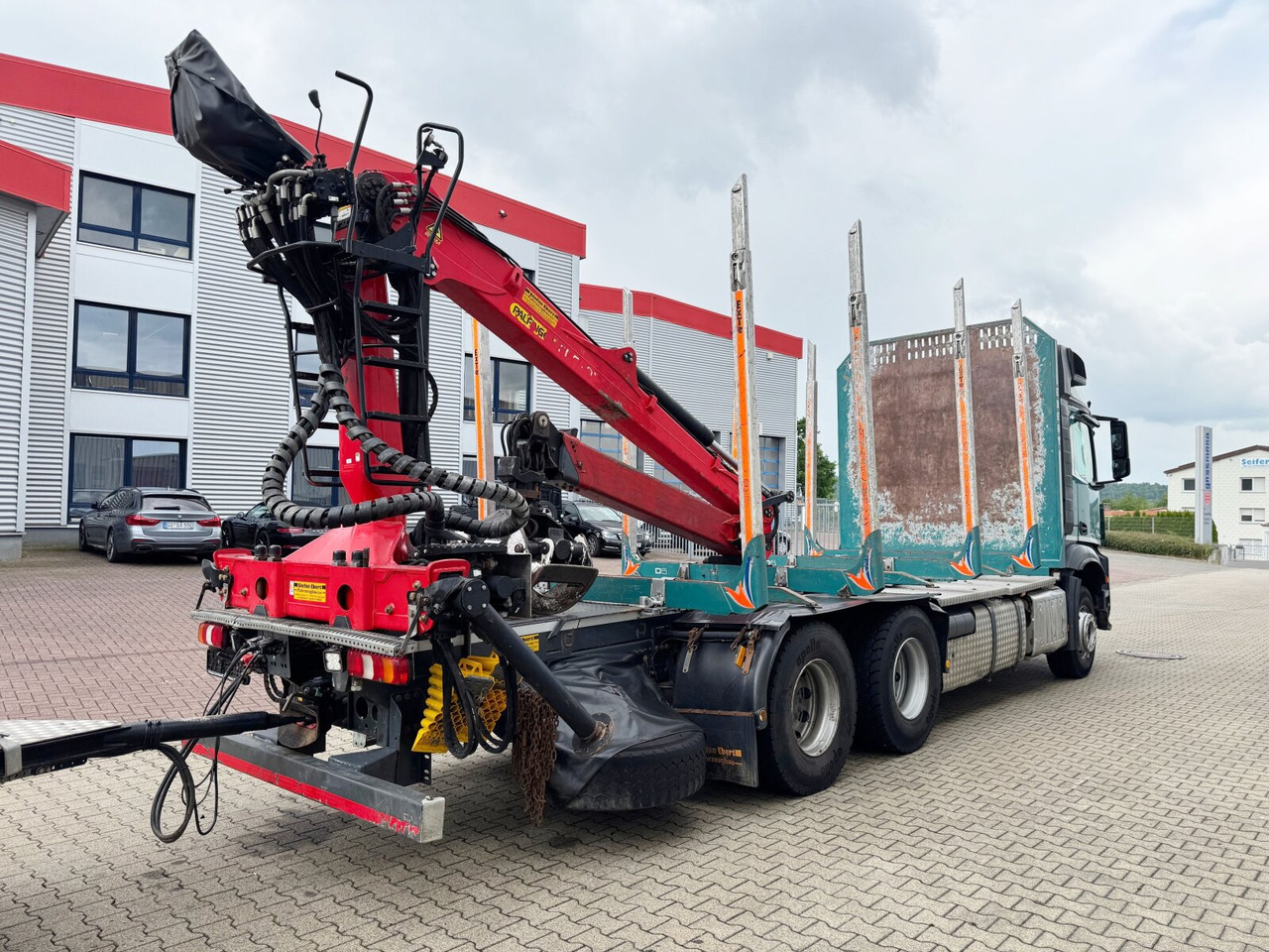 Lesovůz, Auto s hydraulickou rukou Mercedes-Benz Arocs 2651 L 6x4 Arocs 2651 L 6x4, Retarder, StreamSpace, Heckkran Epsilon M120L80: obrázek 12