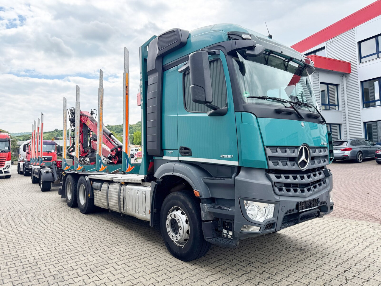 Lesovůz, Auto s hydraulickou rukou Mercedes-Benz Arocs 2651 L 6x4 Arocs 2651 L 6x4, Retarder, StreamSpace, Heckkran Epsilon M120L80: obrázek 11