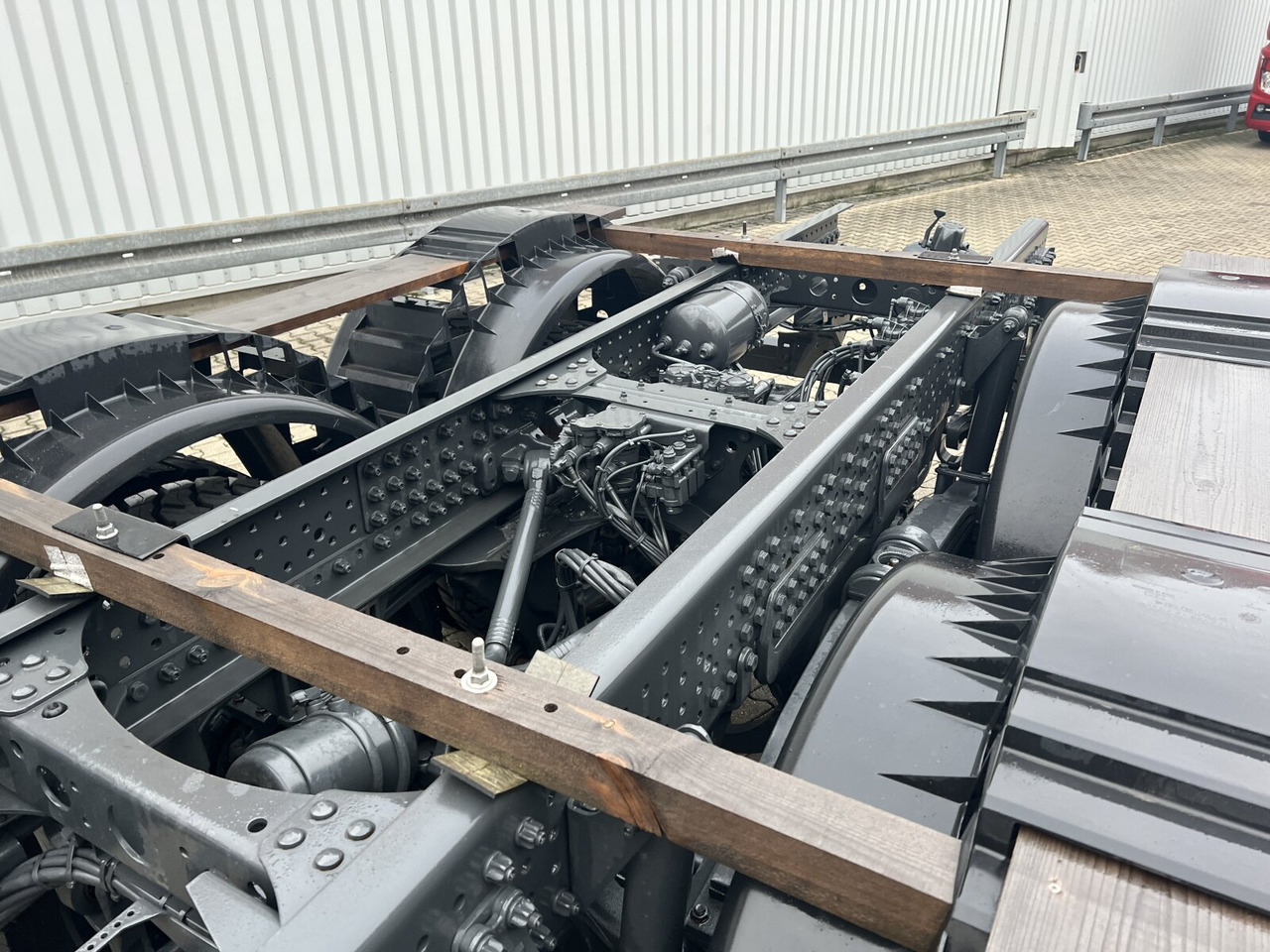 Mercedes-Benz Arocs 3340/46 A 6x6 Arocs 3340/46 A 6x6/39, Grounder - Hákový nosič kontejnerů: obrázek 2 Mercedes-Benz Arocs 3340/46 A 6x6 Arocs 3340/46 A 6x6/39, Grounder - Hákový nosič kontejnerů: obrázek 2