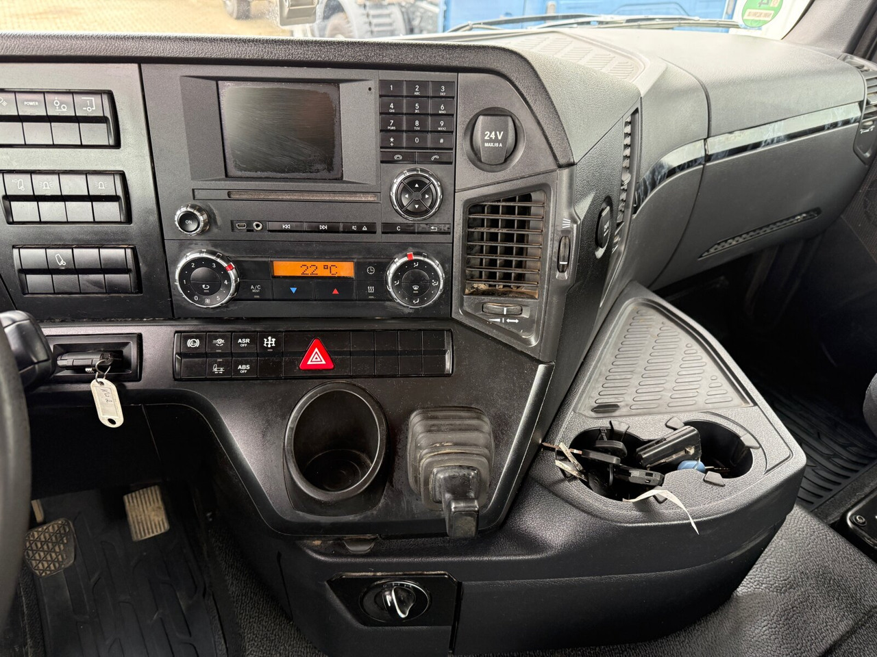 Hákový nosič kontejnerů Mercedes-Benz Arocs 3363 K 6x4 Arocs 3363 K 6x4, Grounder, Turbo-Retarder-Kupplung: obrázek 7