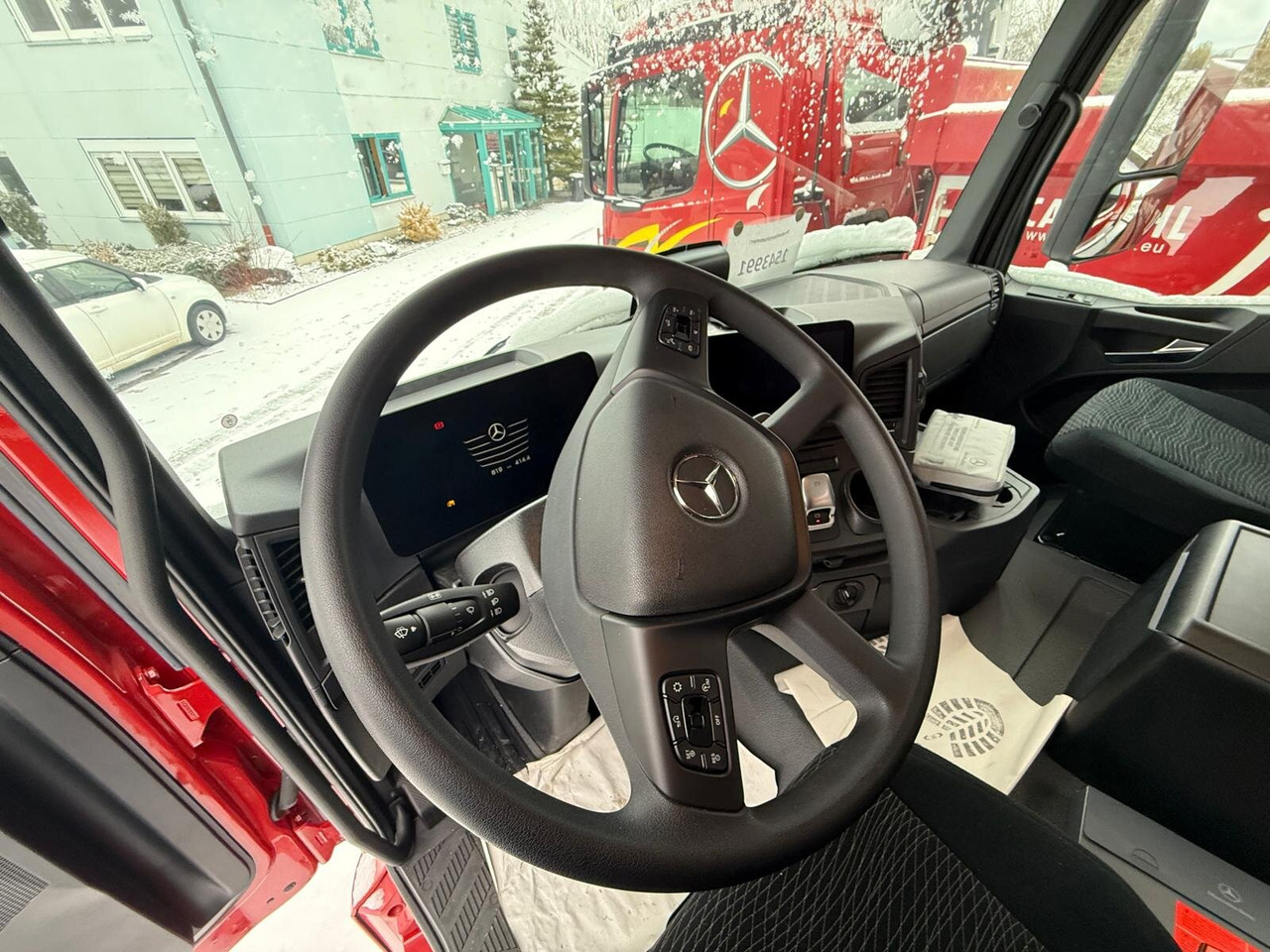 Mercedes-Benz Arocs 4145 K 8x4/4 Arocs 4145 K 8x4/4, Grounder, MultimediaCockpit, Navi, Stahlmulde ca. 16m³ - Dampr: obrázek 4 Mercedes-Benz Arocs 4145 K 8x4/4 Arocs 4145 K 8x4/4, Grounder, MultimediaCockpit, Navi, Stahlmulde ca. 16m³ - Dampr: obrázek 4