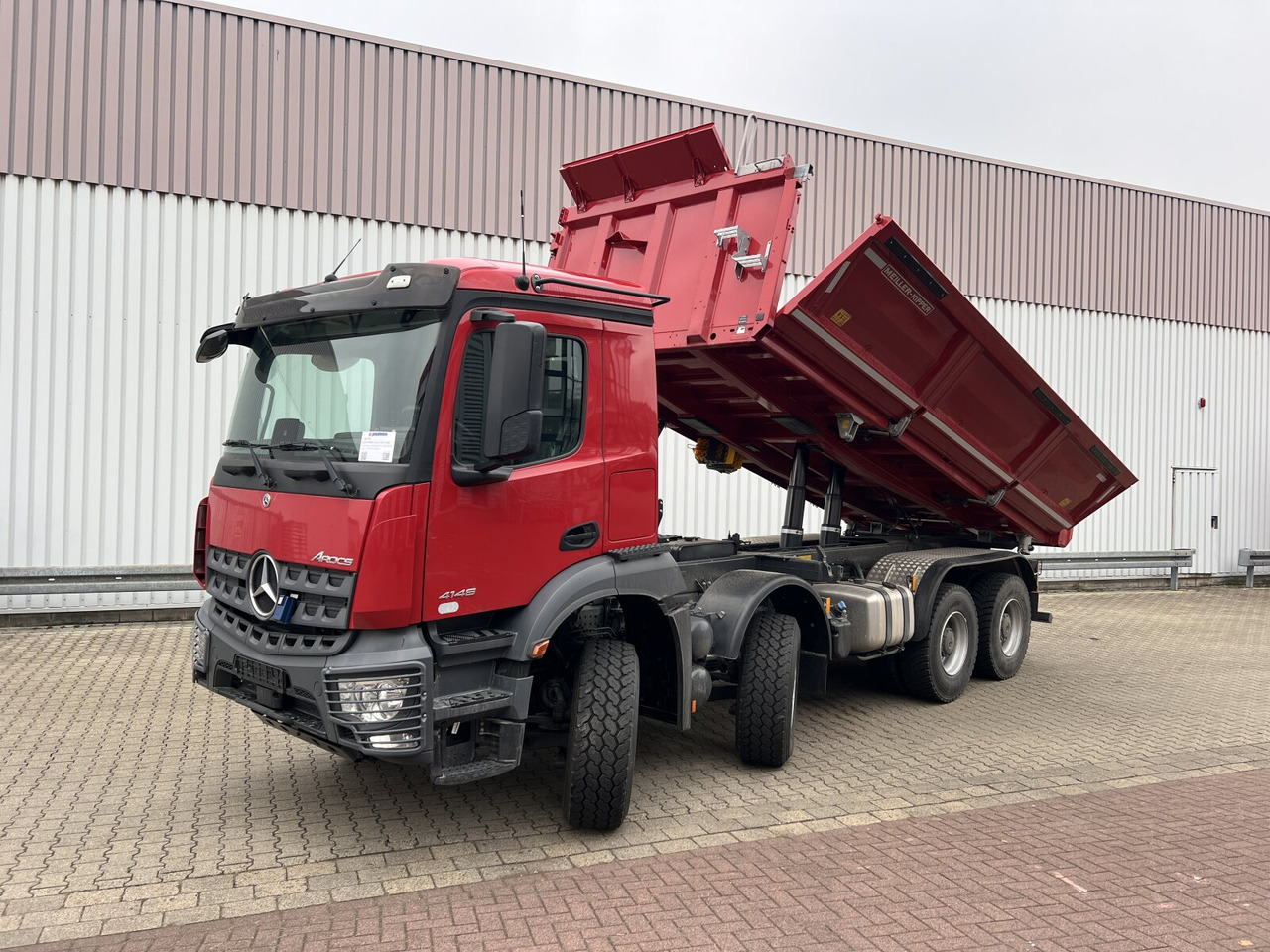 Mercedes-Benz Arocs 4146 K 8x4/4 Arocs 4146 K 8x4/4, Grounder, Multimedia Cockpit, Meiller Kipper, Bordmatik links - Sklápěč: obrázek 1 Mercedes-Benz Arocs 4146 K 8x4/4 Arocs 4146 K 8x4/4, Grounder, Multimedia Cockpit, Meiller Kipper, Bordmatik links - Sklápěč: obrázek 1