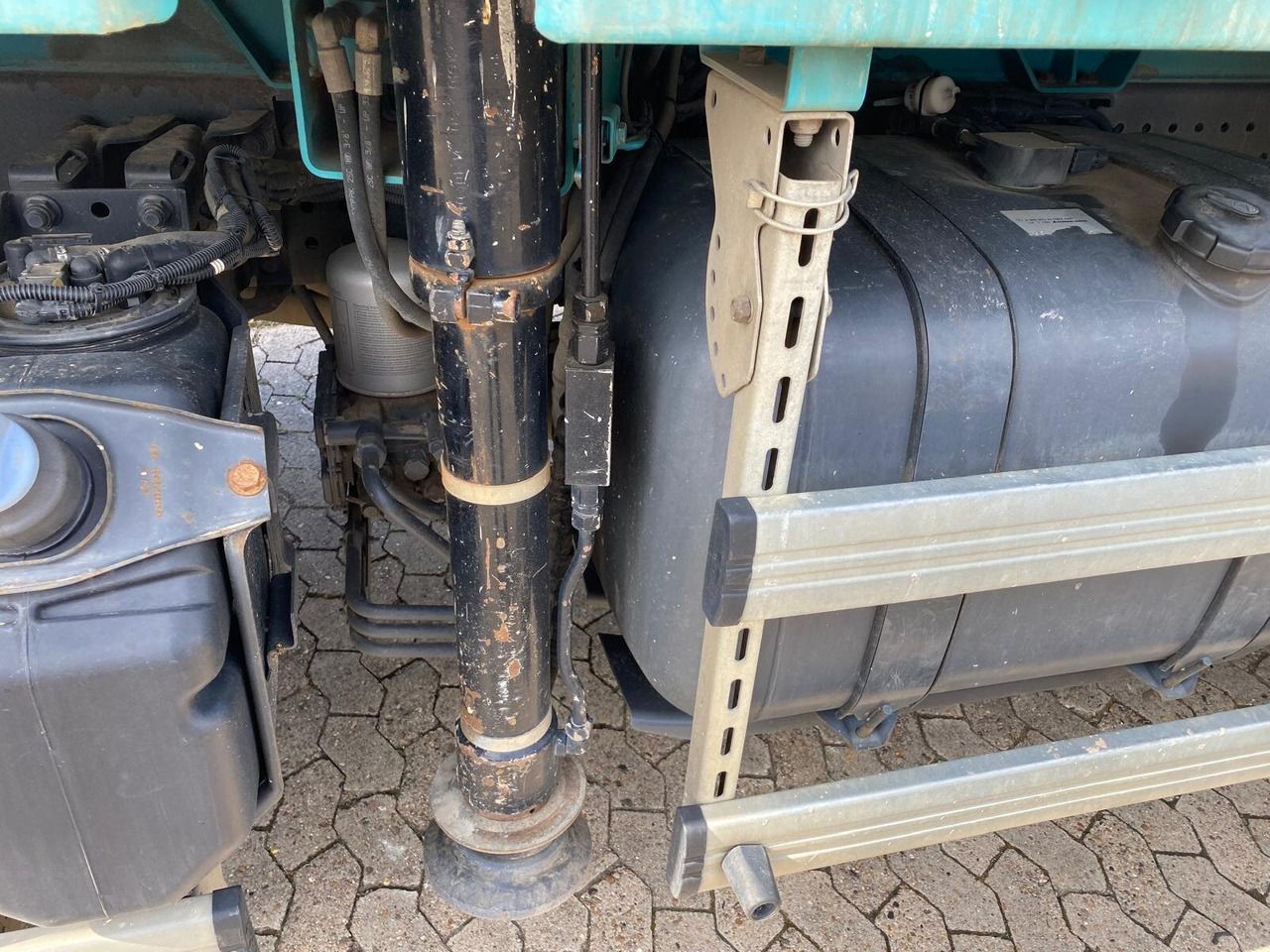 Mercedes-Benz Arocs 4151 K 8x4 Arocs 4151 K 8x4, Fassi Heckkran F 365 RA. 2.26 E Dynamic Funk - Auto s hydraulickou rukou, Nákladní automobil valníkový/ Plošinový: obrázek 5 Mercedes-Benz Arocs 4151 K 8x4 Arocs 4151 K 8x4, Fassi Heckkran F 365 RA. 2.26 E Dynamic Funk - Auto s hydraulickou rukou, Nákladní automobil valníkový/ Plošinový: obrázek 5