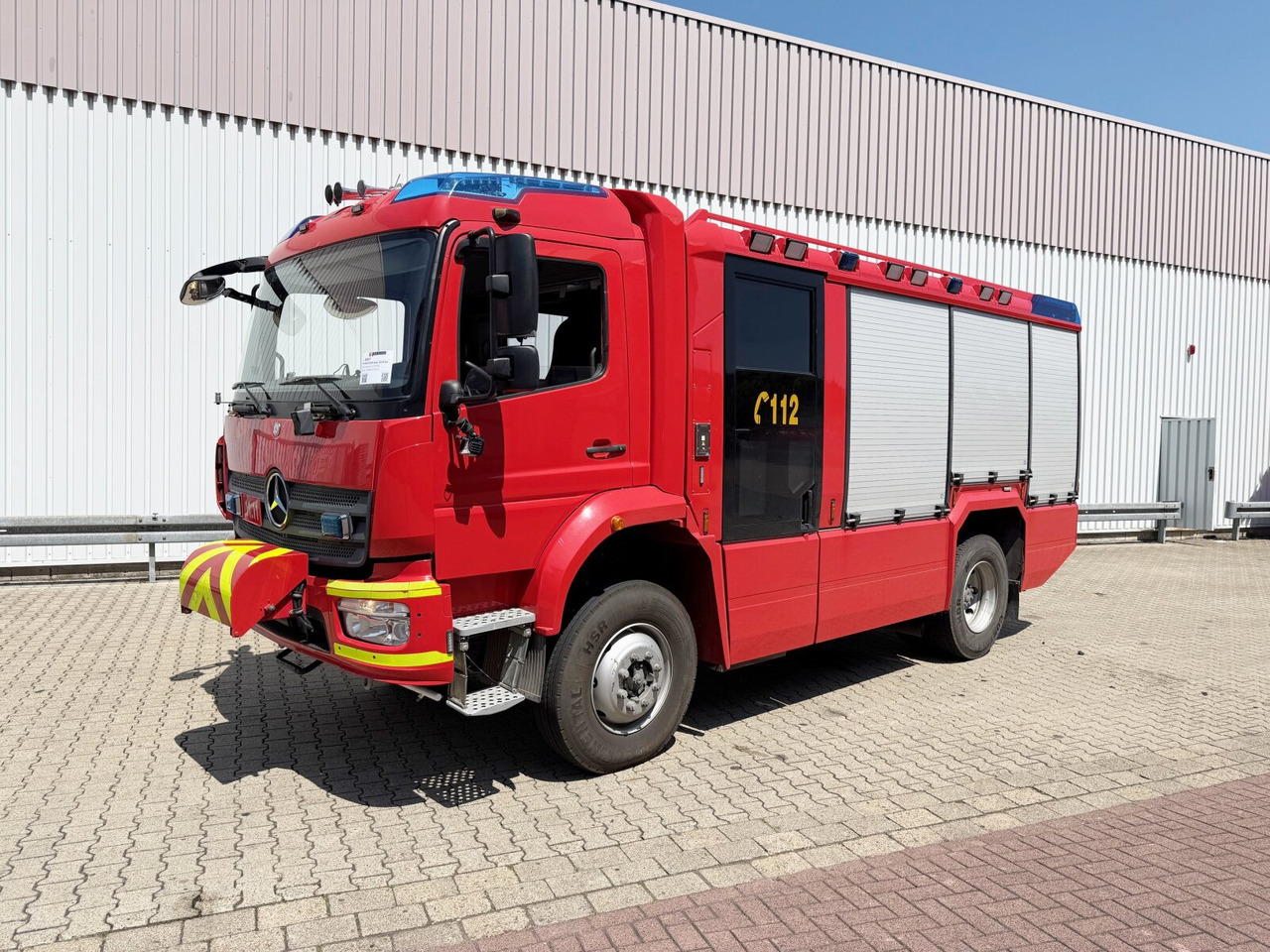 Mercedes-Benz Atego 1530 AF 4x4 Atego 1530 AF 4x4, Rosenbauer TLF, Retarder - Hasičský vůz: obrázek 1 Mercedes-Benz Atego 1530 AF 4x4 Atego 1530 AF 4x4, Rosenbauer TLF, Retarder - Hasičský vůz: obrázek 1