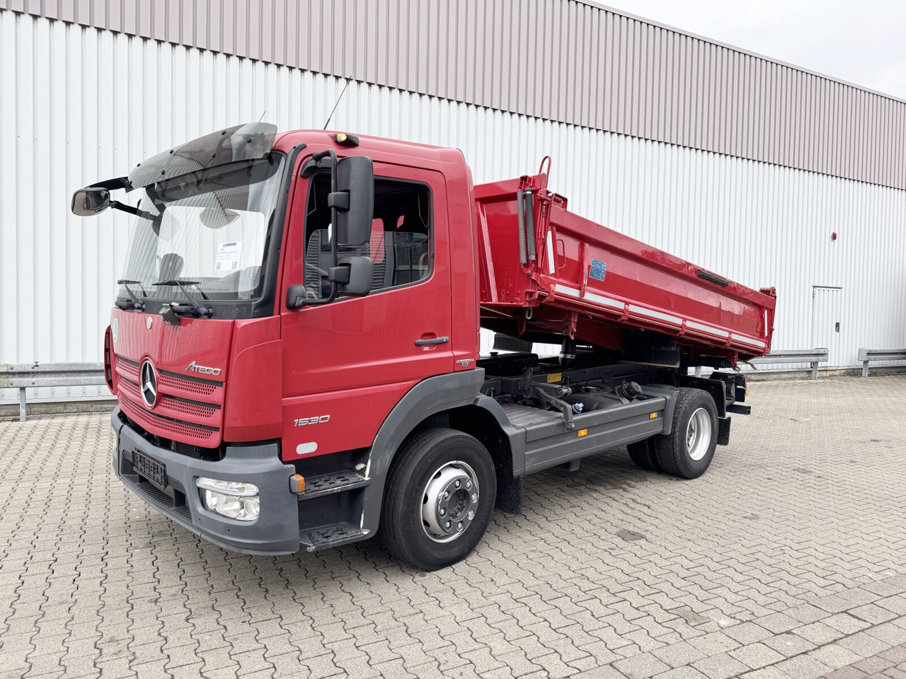 Mercedes-Benz Atego 1530 K 4x2 Atego 1530 K 4x2, 2x AHK - Sklápěč: obrázek 1 Mercedes-Benz Atego 1530 K 4x2 Atego 1530 K 4x2, 2x AHK - Sklápěč: obrázek 1