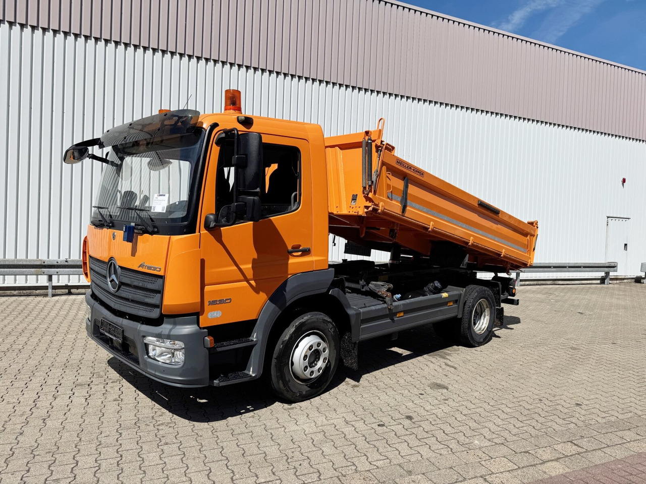 Mercedes-Benz Atego 1530 K 4x2 Atego 1530 K 4x2, Meiller 3-Seiten, 2x AHK - Sklápěč: obrázek 1 Mercedes-Benz Atego 1530 K 4x2 Atego 1530 K 4x2, Meiller 3-Seiten, 2x AHK - Sklápěč: obrázek 1