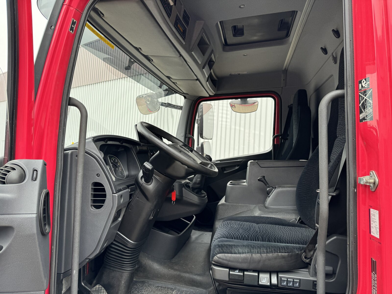 Mercedes-Benz Atego 816 4x2 Atego 816 4x2 mit LBW BÄR - Skříňový nákladní auto: obrázek 2 Mercedes-Benz Atego 816 4x2 Atego 816 4x2 mit LBW BÄR - Skříňový nákladní auto: obrázek 2
