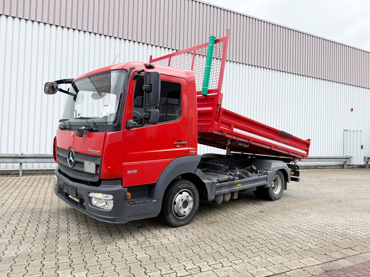 Mercedes-Benz Atego 818/23 LK 4x2 Atego 818/23 LK 4x2, 2x AHK - Sklápěč: obrázek 1 Mercedes-Benz Atego 818/23 LK 4x2 Atego 818/23 LK 4x2, 2x AHK - Sklápěč: obrázek 1