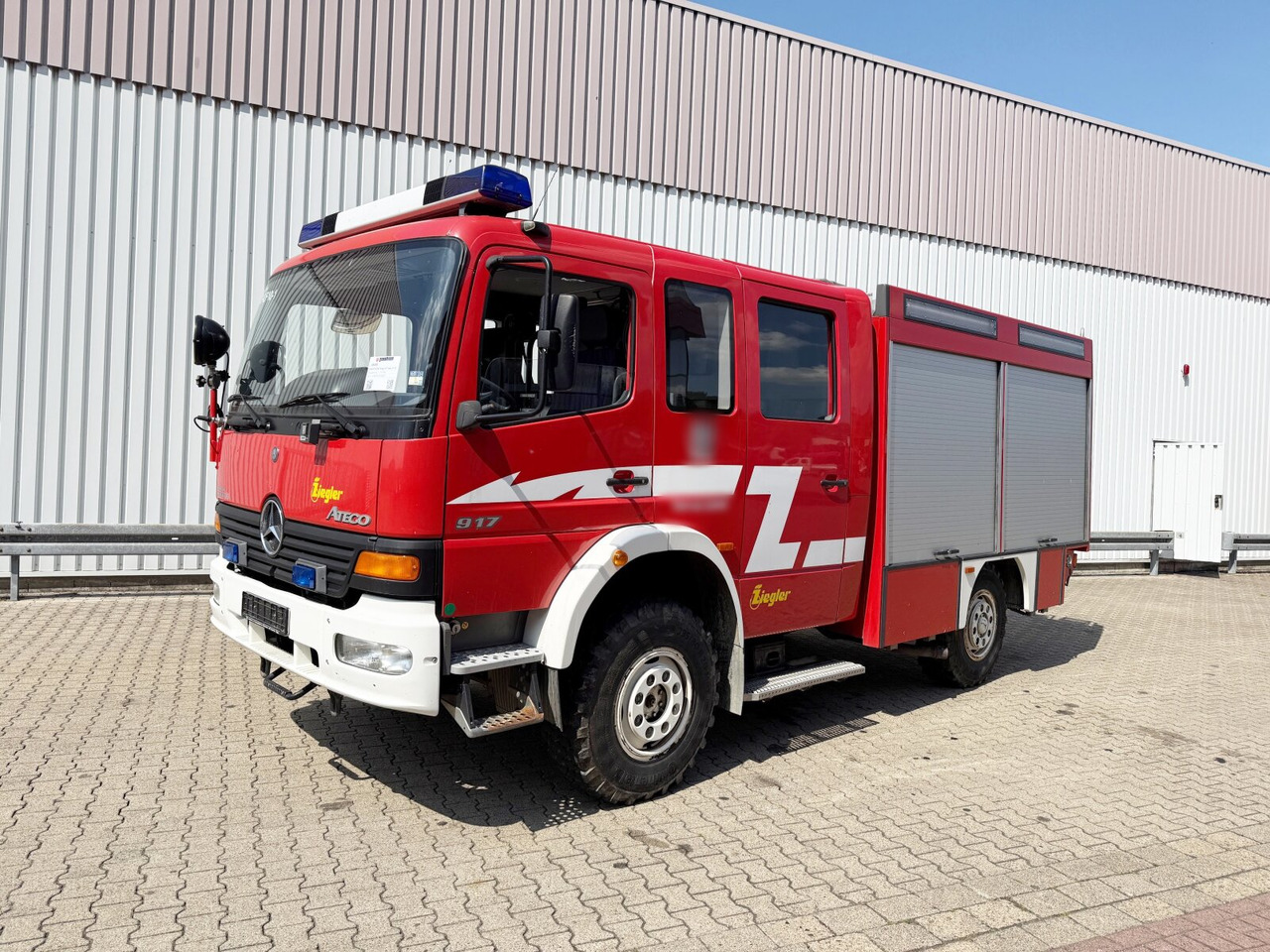 Mercedes-Benz Atego 917 4x4, LF 10 Atego 917 4x4, LF 10, Einzelbereifung, AT-Motor - Pohotovostní vůz: obrázek 1 Mercedes-Benz Atego 917 4x4, LF 10 Atego 917 4x4, LF 10, Einzelbereifung, AT-Motor - Pohotovostní vůz: obrázek 1