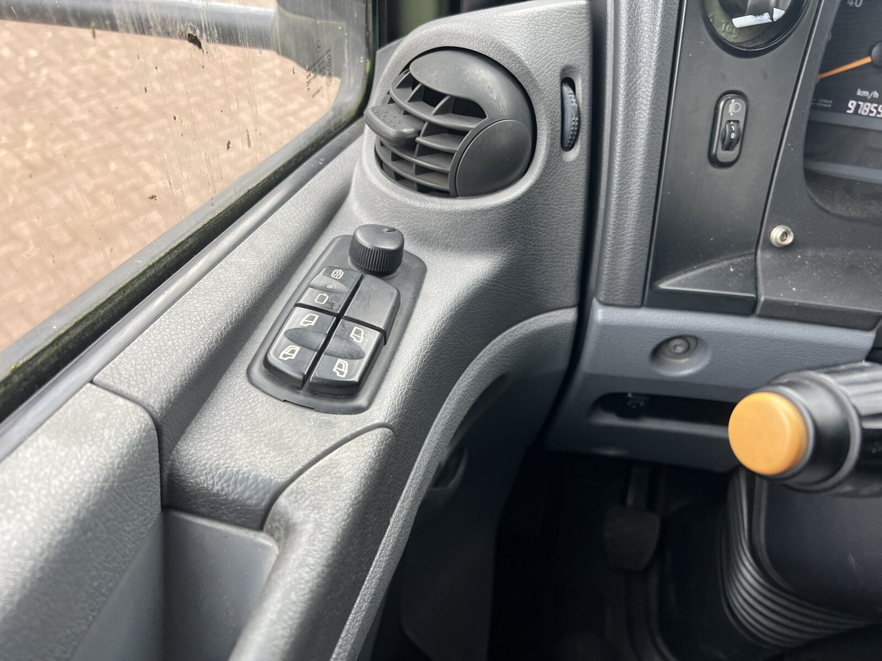 Nákladní automobil valníkový/ Plošinový Mercedes-Benz Axor 1829 A 4x4 Axor 1829 A 4x4, Ex-: obrázek 7