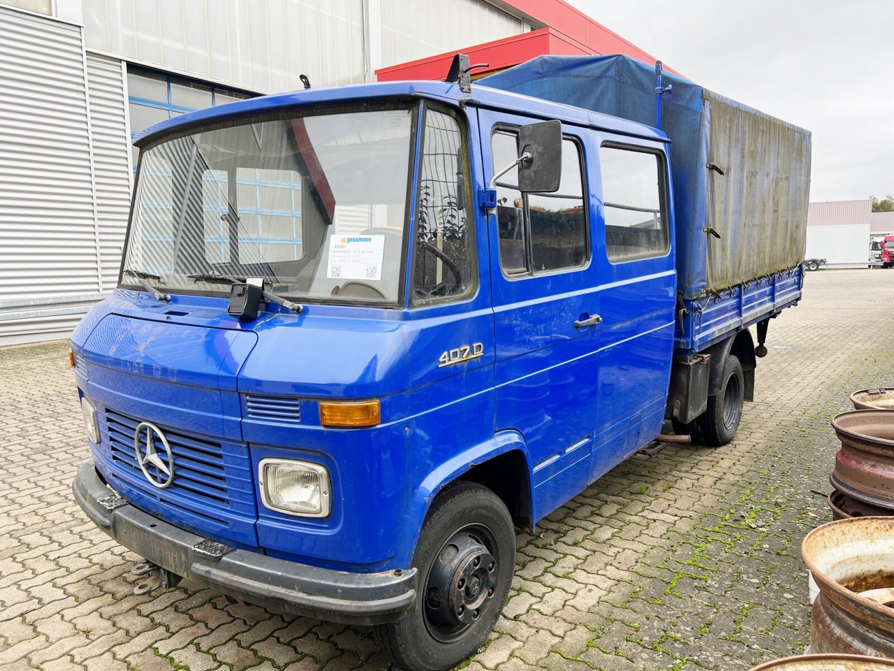 Mercedes-Benz L 407 D 4x2 Doka L 407 D 4x2 Doka, Ex-THW - Plachtový nákladní auto: obrázek 1 Mercedes-Benz L 407 D 4x2 Doka L 407 D 4x2 Doka, Ex-THW - Plachtový nákladní auto: obrázek 1