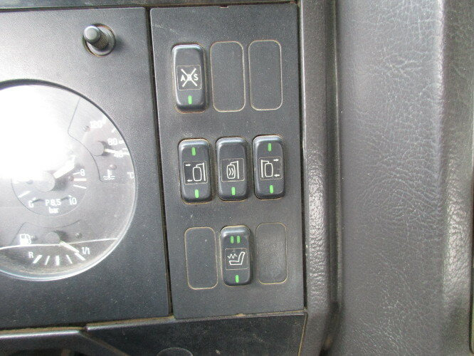 Mercedes-Benz SK 1824 AK 4x4 SK 1824 AK 4x4 leasing Mercedes-Benz SK 1824 AK 4x4 SK 1824 AK 4x4: obrázek 6
