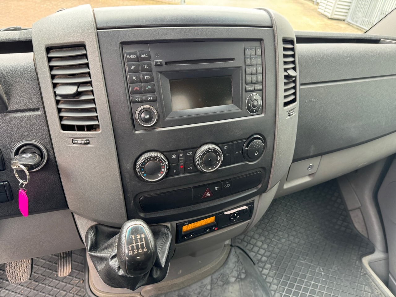 Mercedes-Benz Sprinter 313 CDI 4x2 Doka Sprinter 313 CDI 4x2 Doka, EEV - Podvozek s kabinou: obrázek 3 Mercedes-Benz Sprinter 313 CDI 4x2 Doka Sprinter 313 CDI 4x2 Doka, EEV - Podvozek s kabinou: obrázek 3