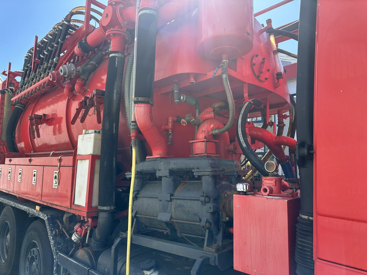 Mercedes-Benz Actros 3246 L 8x2 Actros 3246 L 8x2, Hellmers Saug- und Spülwagen ca. 15m³ - Nákladní auto: obrázek 2 Mercedes-Benz Actros 3246 L 8x2 Actros 3246 L 8x2, Hellmers Saug- und Spülwagen ca. 15m³ - Nákladní auto: obrázek 2