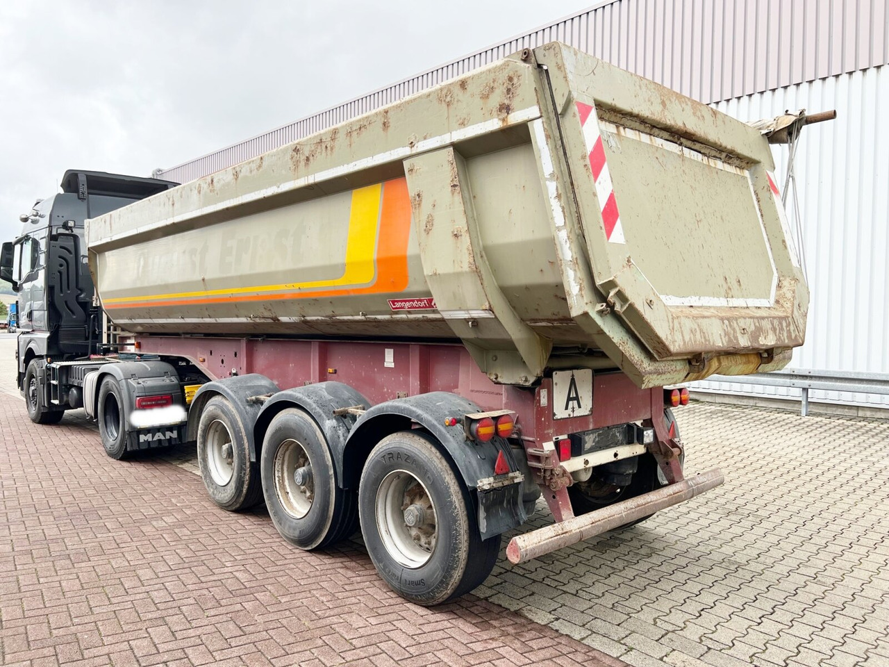 Langendorf SKS-HS 24/28 SKS-HS 24/28, Stahlmulde ca. 24m³, Liftachse - Návěs: obrázek 4 Langendorf SKS-HS 24/28 SKS-HS 24/28, Stahlmulde ca. 24m³, Liftachse - Návěs: obrázek 4