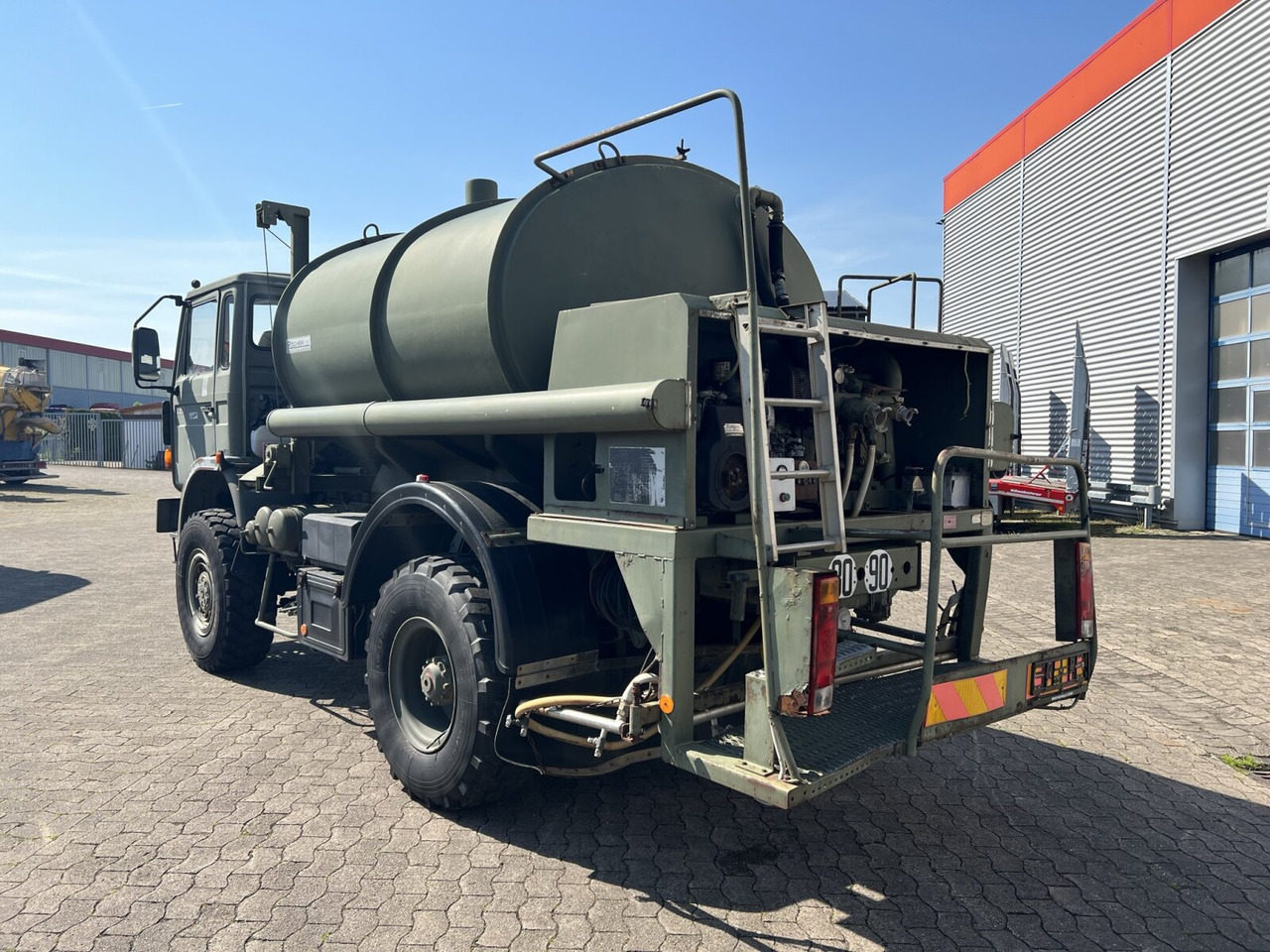 Cisternové vozidlo Renault Midliner S170 4x4 Midliner S170 4x4, 6000l Wassertank: obrázek 11