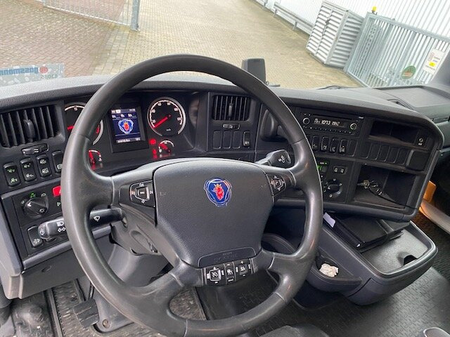 Scania R450 LB 6x2-4 R450 LB 6x2-4 Getränkekoffer, Retarder, Lift-/Lenkachse, Stapleraufnahme - Skříňový nákladní auto: obrázek 5 Scania R450 LB 6x2-4 R450 LB 6x2-4 Getränkekoffer, Retarder, Lift-/Lenkachse, Stapleraufnahme - Skříňový nákladní auto: obrázek 5