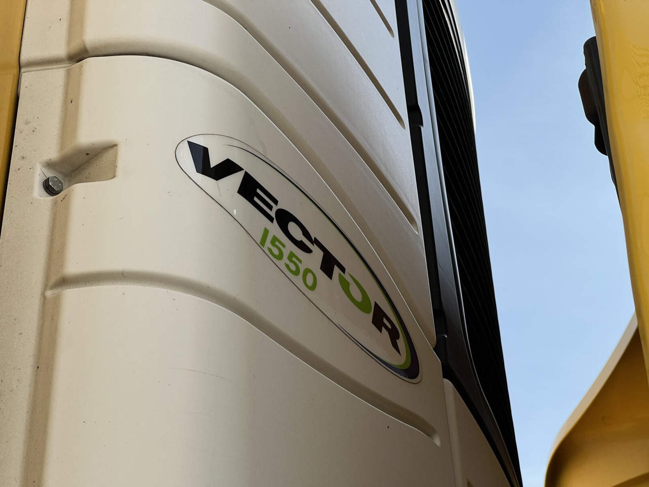 Schmitz Cargobull SKO 24/L-13.4 FP 25 SKO 24/L-13.4 FP 25 45 COOL, Mega, Doppelstock - Chladírenský návěs: obrázek 3 Schmitz Cargobull SKO 24/L-13.4 FP 25 SKO 24/L-13.4 FP 25 45 COOL, Mega, Doppelstock - Chladírenský návěs: obrázek 3