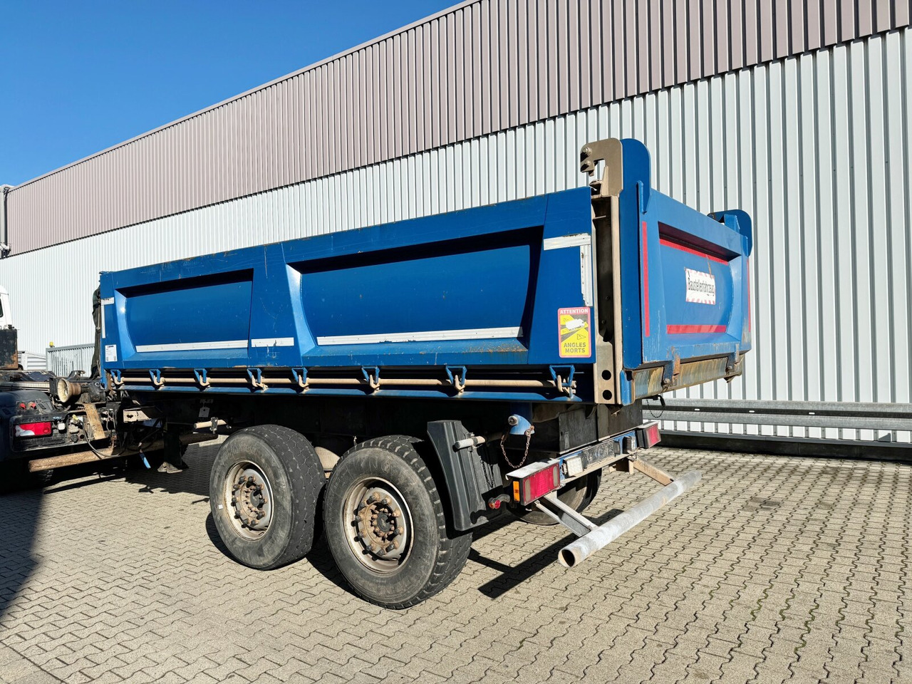 Schmitz Cargobull ZKI 18-4.9 ZKI 18-4.9, Stahlbordwände ca. 10m³, Rahmen Verzinkt - Sklápěcí přívěs: obrázek 5 Schmitz Cargobull ZKI 18-4.9 ZKI 18-4.9, Stahlbordwände ca. 10m³, Rahmen Verzinkt - Sklápěcí přívěs: obrázek 5