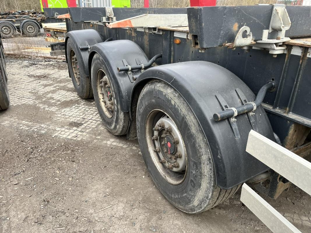 Schwarzmüller 3-Achs Holzauflieger 3-Achs Holzauflieger, Liftachse, MEHRFACH VORHANDEN! - Klanicový návěs: obrázek 2 Schwarzmüller 3-Achs Holzauflieger 3-Achs Holzauflieger, Liftachse, MEHRFACH VORHANDEN! - Klanicový návěs: obrázek 2