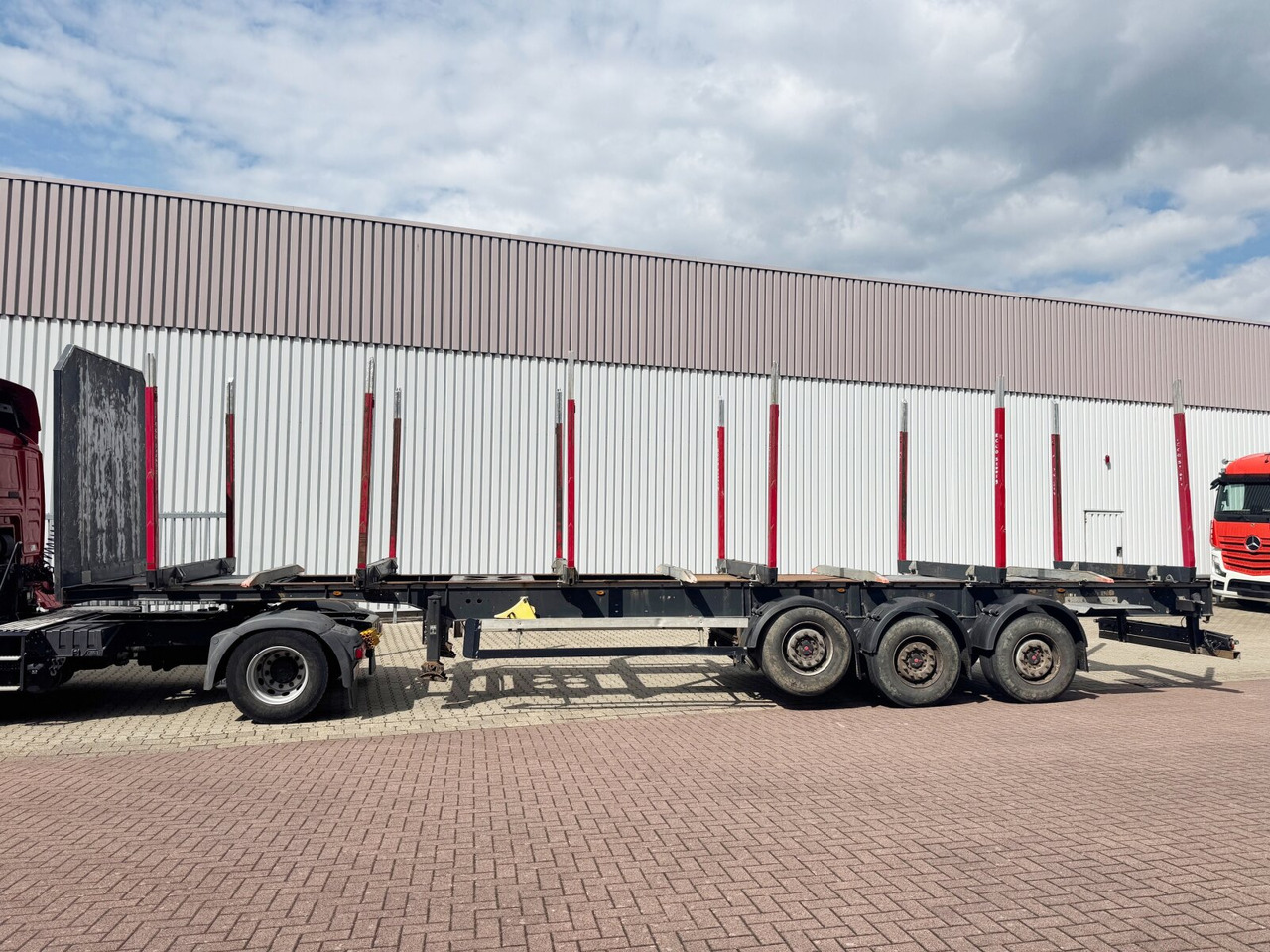 Schwarzmüller 3-Achs Holzauflieger 3-Achs Holzauflieger, Liftachse, MEHRFACH VORHANDEN! - Klanicový návěs: obrázek 3 Schwarzmüller 3-Achs Holzauflieger 3-Achs Holzauflieger, Liftachse, MEHRFACH VORHANDEN! - Klanicový návěs: obrázek 3