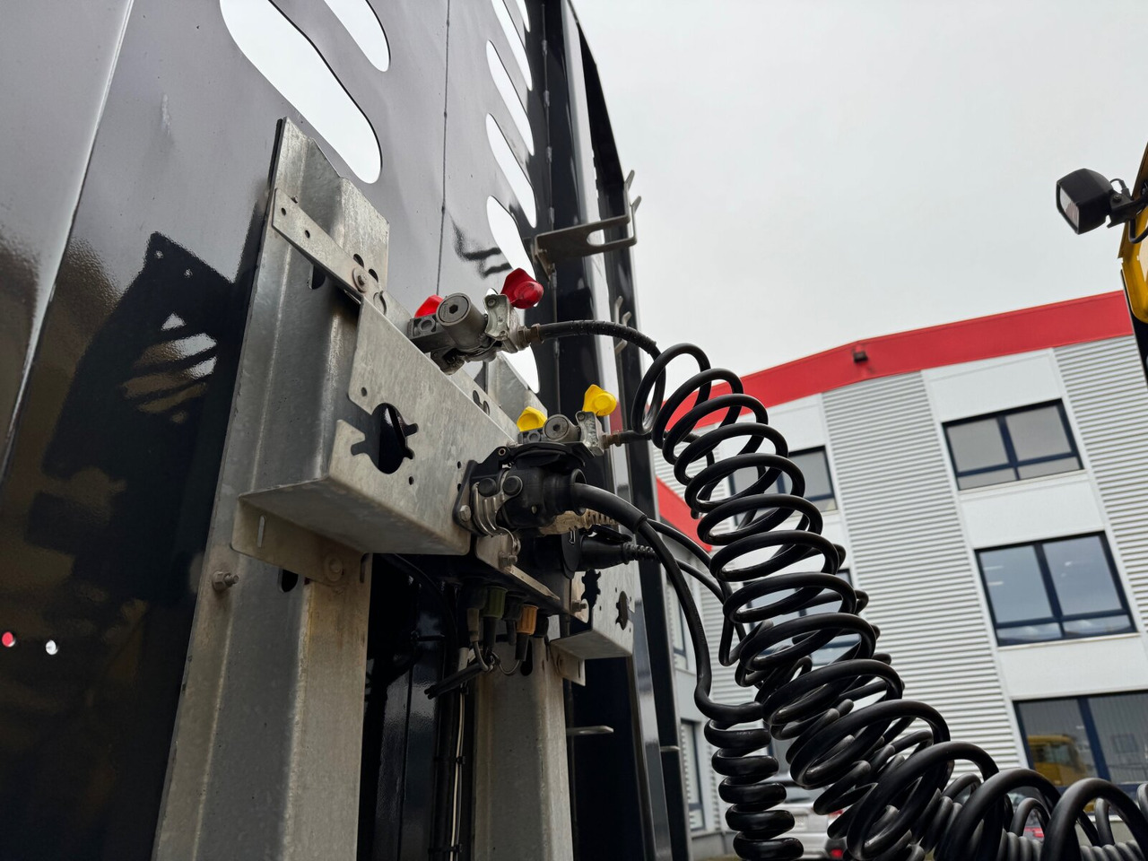 Schwarzmüller 3-Achs Holzauflieger 3-Achs Holzauflieger, Liftachse, MEHRFACH VORHANDEN! - Klanicový návěs: obrázek 3 Schwarzmüller 3-Achs Holzauflieger 3-Achs Holzauflieger, Liftachse, MEHRFACH VORHANDEN! - Klanicový návěs: obrázek 3