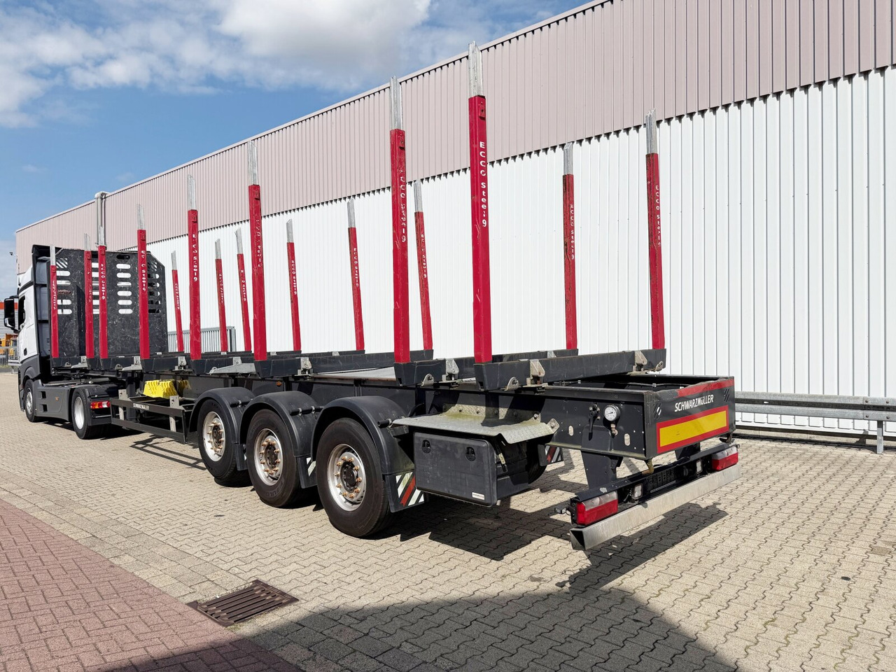 Schwarzmüller 3-Achs Holzauflieger 3-Achs Holzauflieger, Liftachse, MEHRFACH VORHANDEN! - Klanicový návěs: obrázek 5 Schwarzmüller 3-Achs Holzauflieger 3-Achs Holzauflieger, Liftachse, MEHRFACH VORHANDEN! - Klanicový návěs: obrázek 5