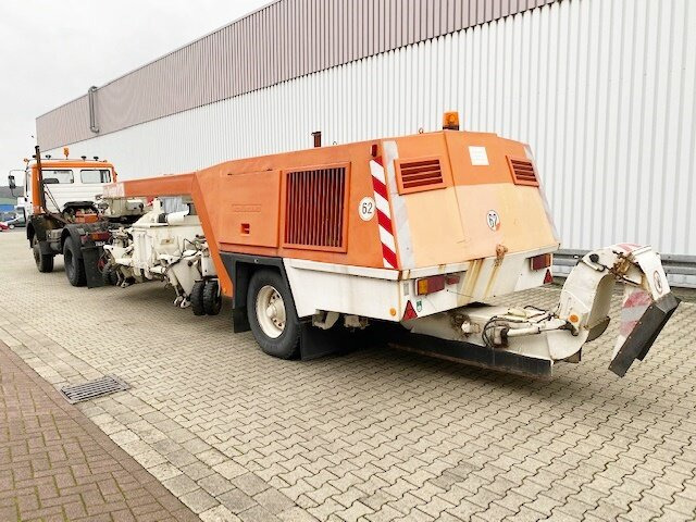Snow Sweeper P17B Snow Sweeper P17B, V8-Motor, Kehrblasgerät, 4x Vorhanden! - Průmyslový zametací stroj, Nákladní auto: obrázek 2 Snow Sweeper P17B Snow Sweeper P17B, V8-Motor, Kehrblasgerät, 4x Vorhanden! - Průmyslový zametací stroj, Nákladní auto: obrázek 2