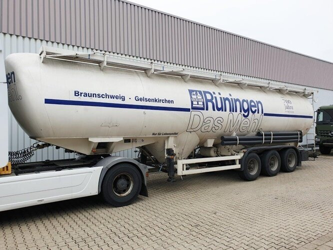 Spitzer SF 2455/4 UN PM SF 2455/4 UN PM Siloaufliger ca. 55m³ - Silo cisterna: obrázek 1 Spitzer SF 2455/4 UN PM SF 2455/4 UN PM Siloaufliger ca. 55m³ - Silo cisterna: obrázek 1