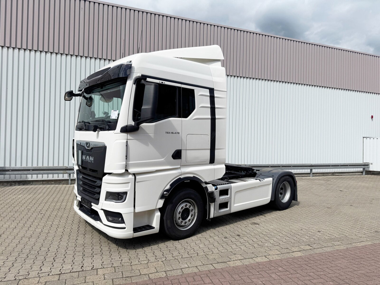 MAN TGX 18.470 4x2 BL TGX 18.470 4x2 BL, Retarder, Navi - Tahač: obrázek 1 MAN TGX 18.470 4x2 BL TGX 18.470 4x2 BL, Retarder, Navi - Tahač: obrázek 1