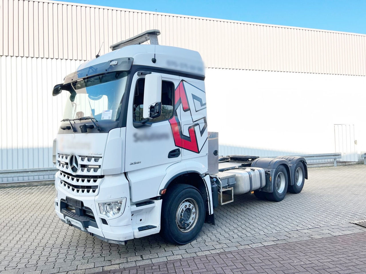 Mercedes-Benz Arocs 3351 LS 6x4 Arocs 3351 LS 6x4, StreamSpace, Bi-Xenon, Hydraulik - Tahač: obrázek 1 Mercedes-Benz Arocs 3351 LS 6x4 Arocs 3351 LS 6x4, StreamSpace, Bi-Xenon, Hydraulik - Tahač: obrázek 1