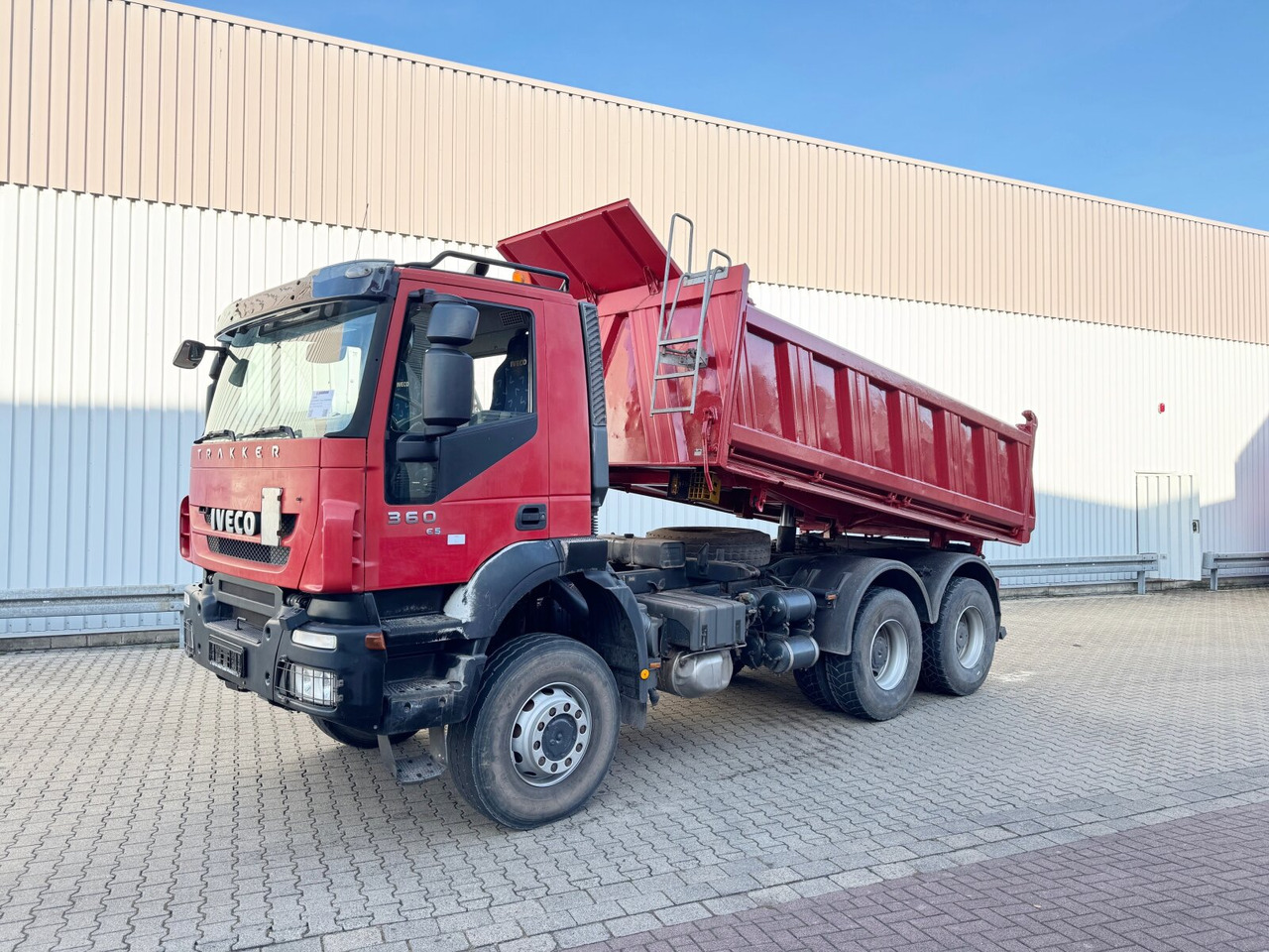 Trakker AD260T36W 6x6 Trakker AD260T36W 6x6 - Sklápěč: obrázek 1 Trakker AD260T36W 6x6 Trakker AD260T36W 6x6 - Sklápěč: obrázek 1