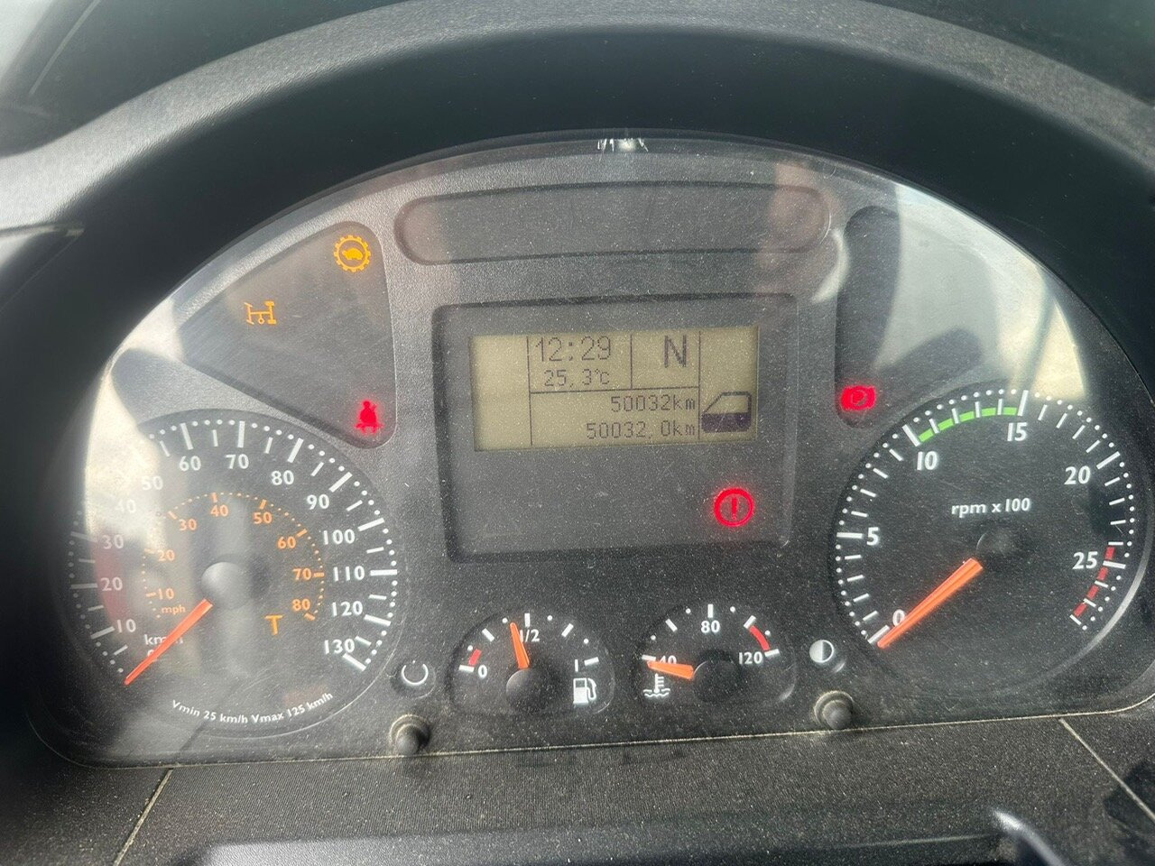 Trakker AD340T41B 8x4 Trakker AD340T41B 8x4, Betonmischer Stetter ca. 9m³ - Autodomíchávač: obrázek 4 Trakker AD340T41B 8x4 Trakker AD340T41B 8x4, Betonmischer Stetter ca. 9m³ - Autodomíchávač: obrázek 4