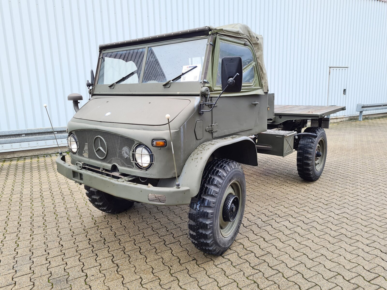 Unimog 404 4x4 S Cabrio 404 4x4 S Cabrio, Benziner - Nákladní automobil valníkový/ Plošinový: obrázek 1 Unimog 404 4x4 S Cabrio 404 4x4 S Cabrio, Benziner - Nákladní automobil valníkový/ Plošinový: obrázek 1