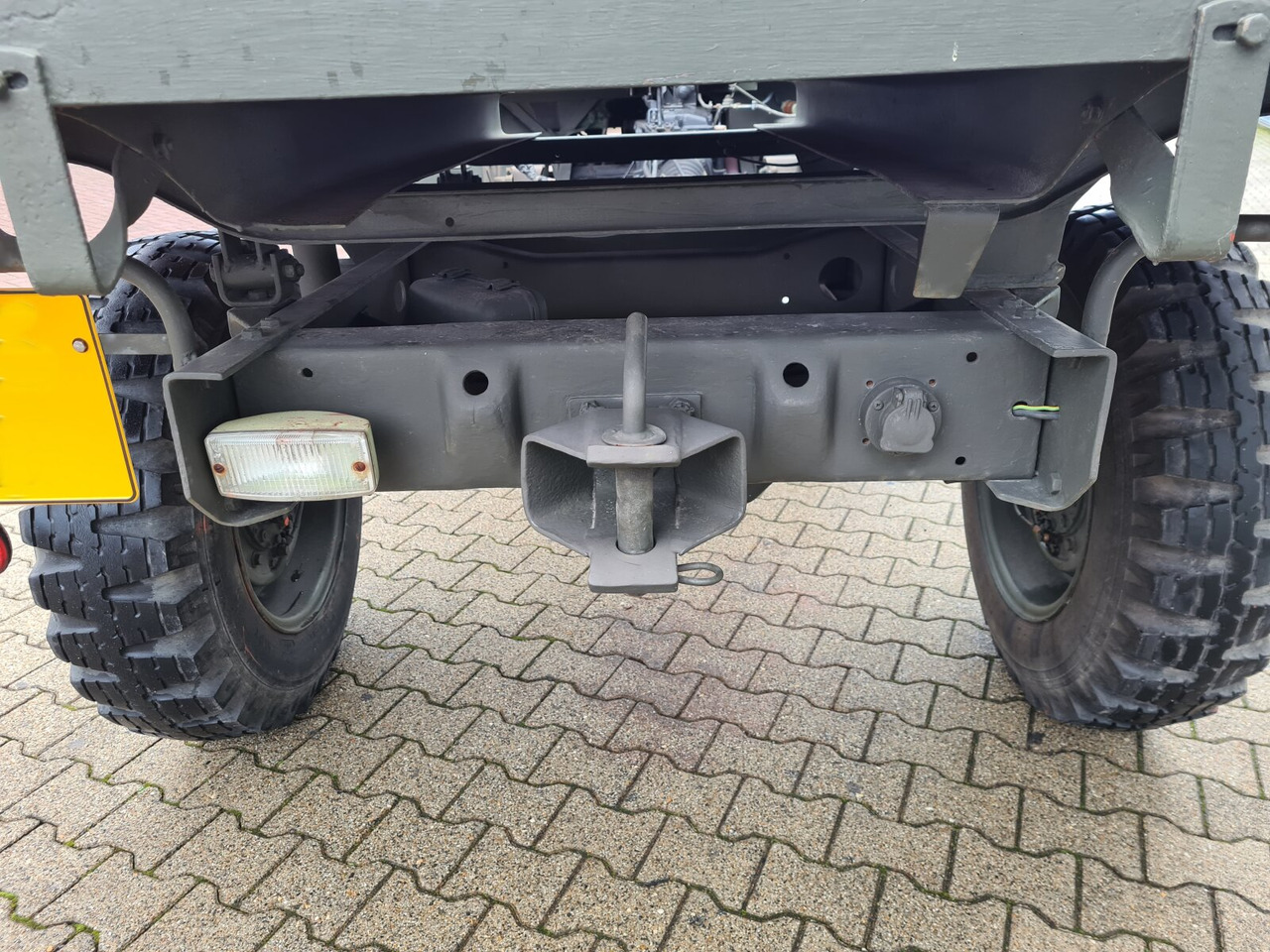 Unimog 404 4x4 S Cabrio 404 4x4 S Cabrio, Benziner - Nákladní automobil valníkový/ Plošinový: obrázek 5 Unimog 404 4x4 S Cabrio 404 4x4 S Cabrio, Benziner - Nákladní automobil valníkový/ Plošinový: obrázek 5