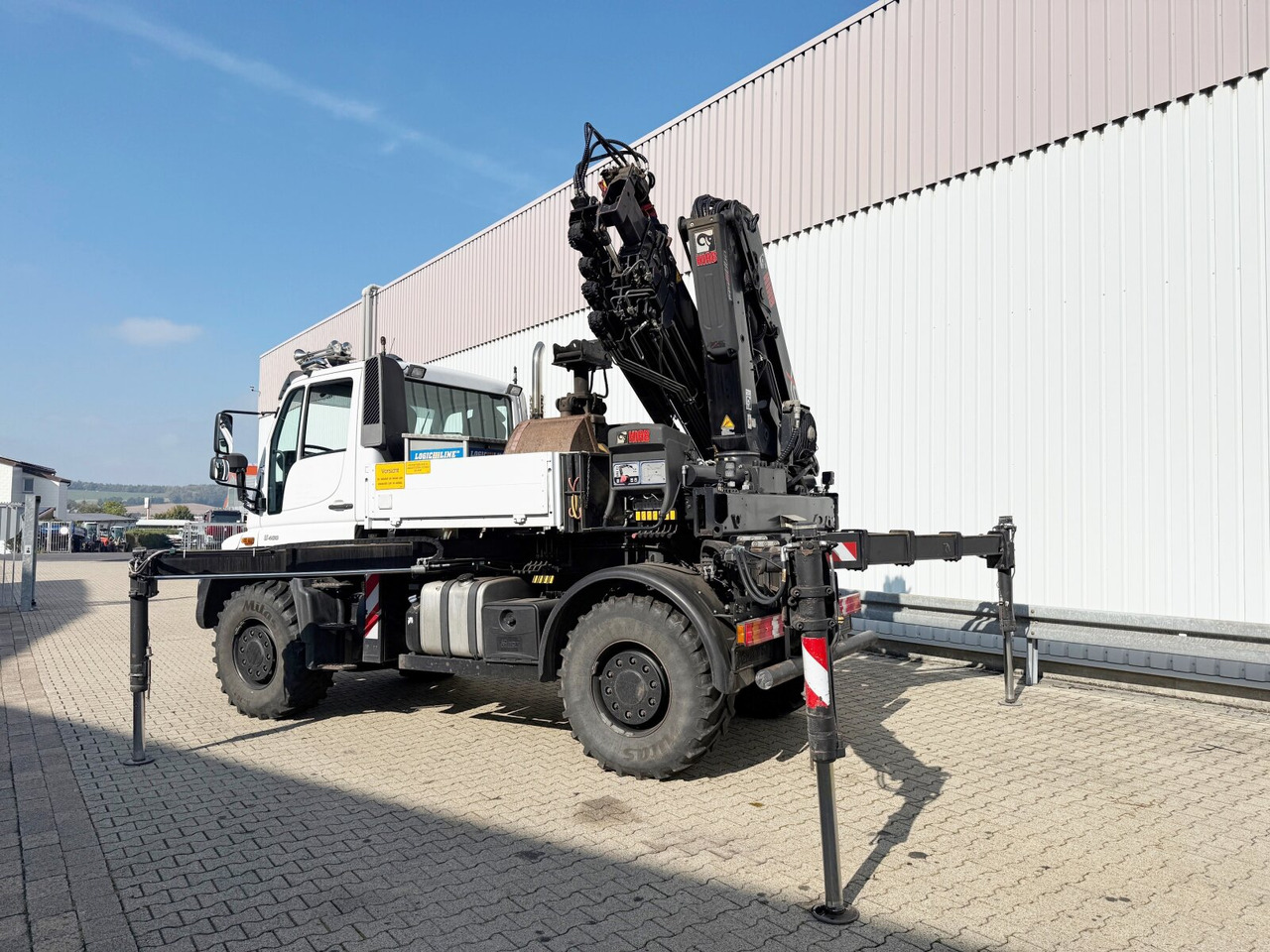 Unimog U400 4x4 U400 4x4, Frontzapfwelle, Heckkran Hiab XS 144-E4 HiDuo, Seilwinde, Funk - Autojeřáb: obrázek 3 Unimog U400 4x4 U400 4x4, Frontzapfwelle, Heckkran Hiab XS 144-E4 HiDuo, Seilwinde, Funk - Autojeřáb: obrázek 3