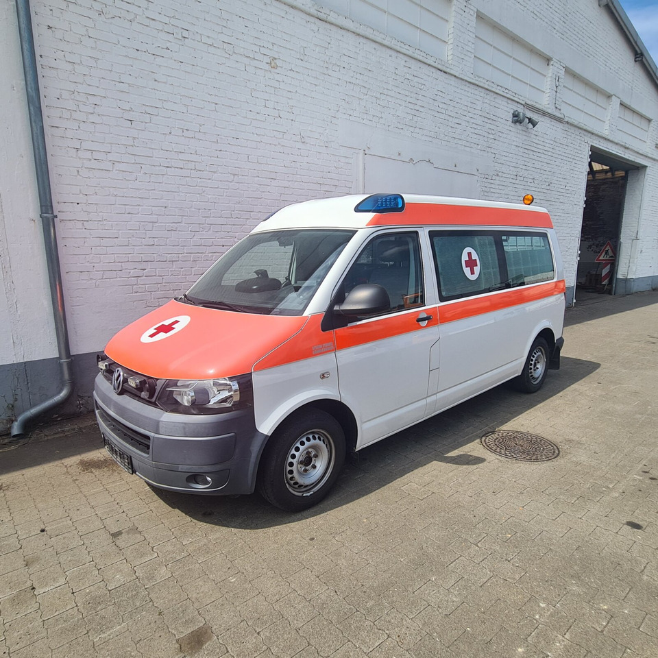 Volkswagen T5 2.0 TDI T5 2.0 TDI, Krankenwagen - Pohotovostní vůz: obrázek 1 Volkswagen T5 2.0 TDI T5 2.0 TDI, Krankenwagen - Pohotovostní vůz: obrázek 1
