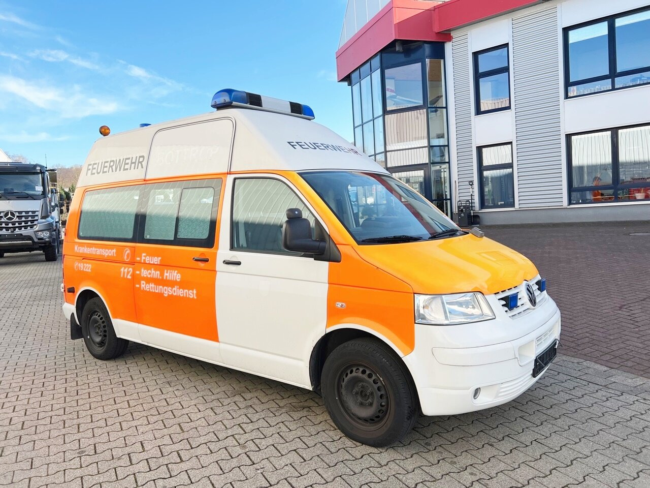 Volkswagen T5 2.5 TDI 4x2 T5 2.5 TDI 4x2, Krankenwagen leasing Volkswagen T5 2.5 TDI 4x2 T5 2.5 TDI 4x2, Krankenwagen: obrázek 9