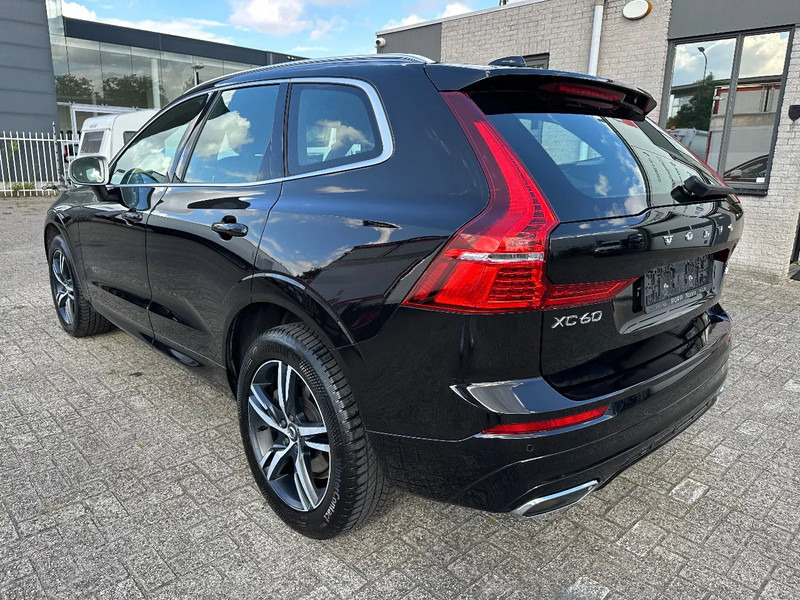 Volvo XC60 D5 AWD + R-DESIGN + ALCANTARA + CAMERA + NAVI - Osobní auto: obrázek 3 Volvo XC60 D5 AWD + R-DESIGN + ALCANTARA + CAMERA + NAVI - Osobní auto: obrázek 3