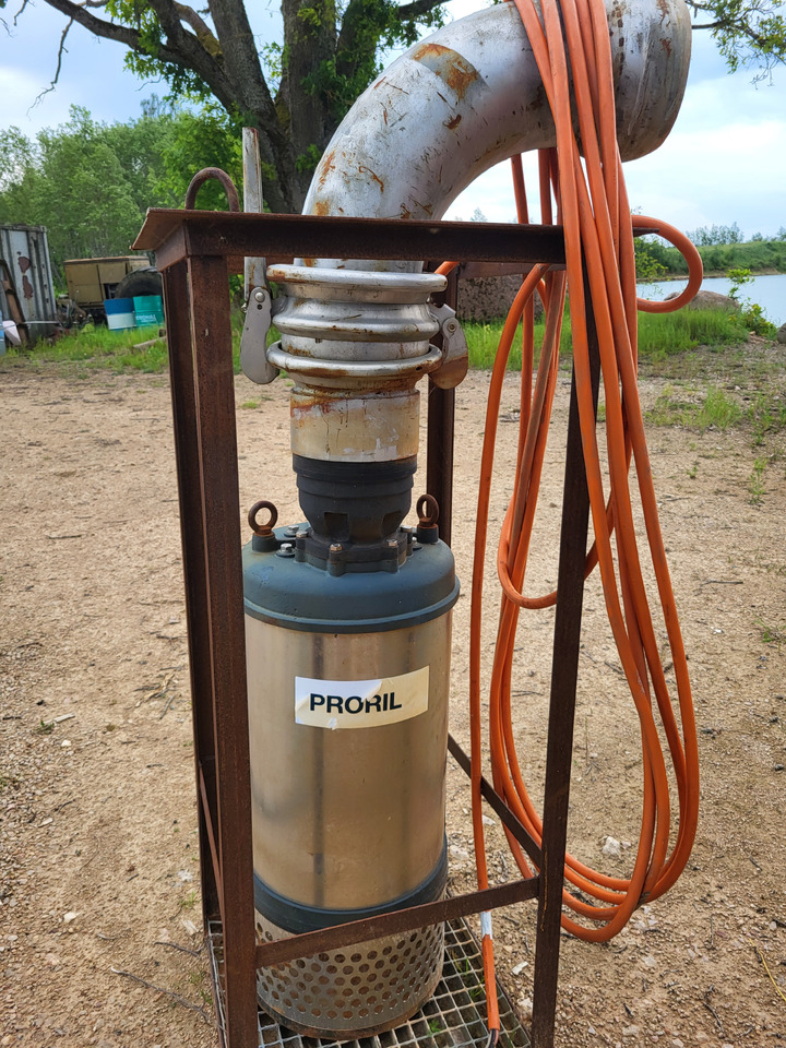Proril Tank 8220 - Čerpadlo na vodu: obrázek 1 Proril Tank 8220 - Čerpadlo na vodu: obrázek 1