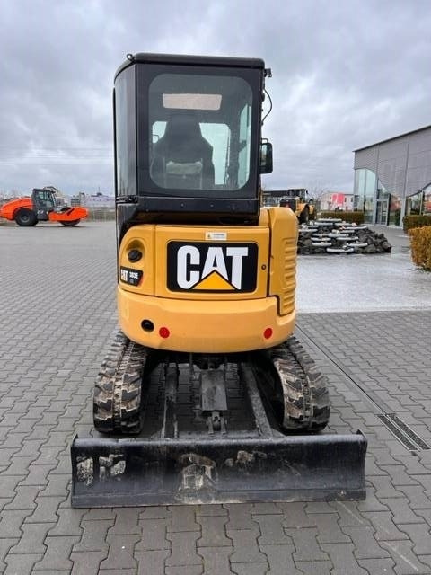 CAT 303 E CR - Mini rýpadlo: obrázek 3 CAT 303 E CR - Mini rýpadlo: obrázek 3