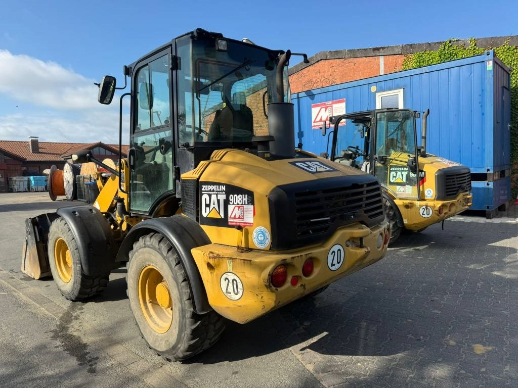 CAT 908 H 2  - Kolový nakladač: obrázek 2 CAT 908 H 2  - Kolový nakladač: obrázek 2