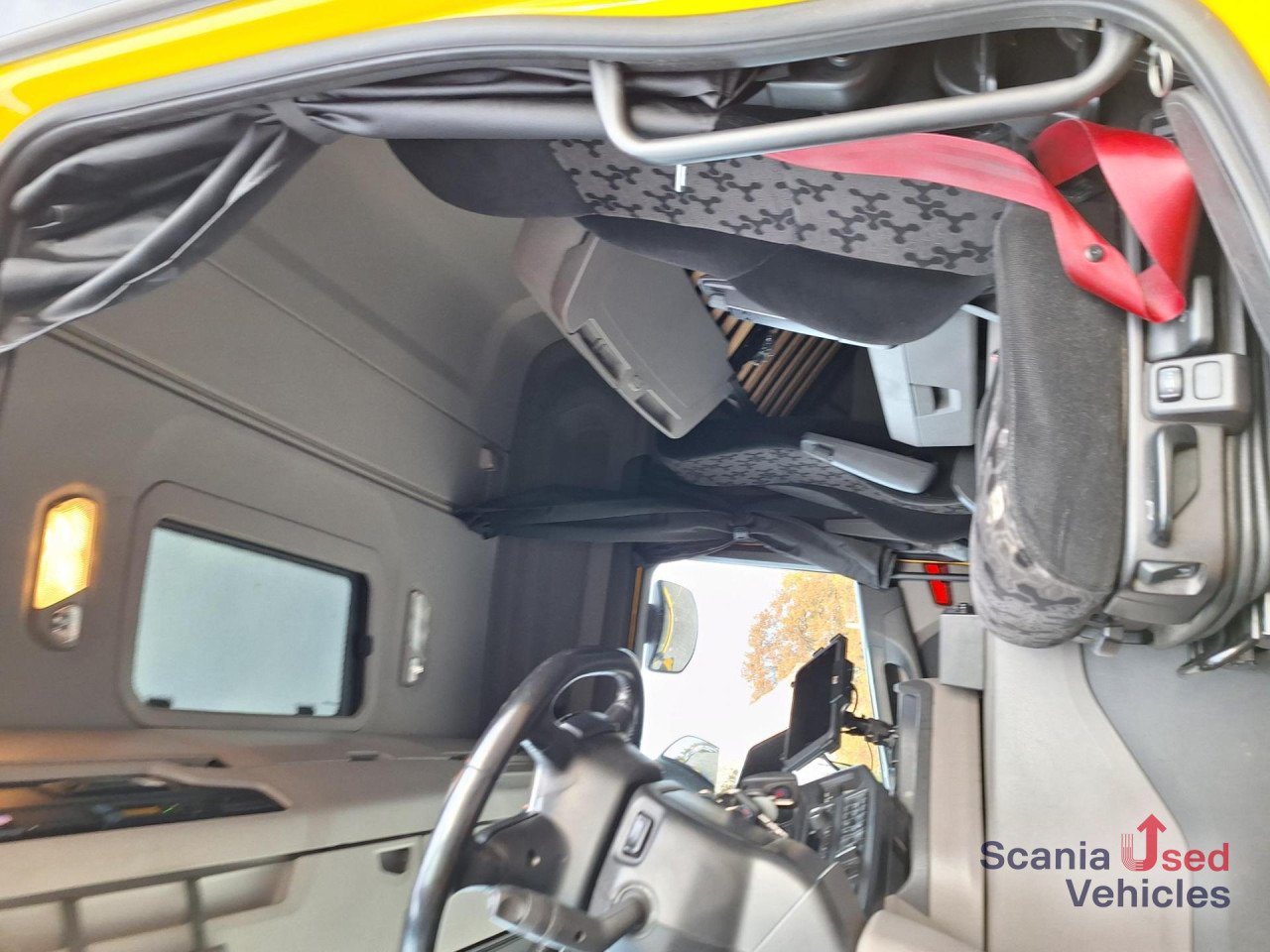 SCANIA G 410 A4x2NA ADR/FL Nebenantrieb - Tahač: obrázek 4 SCANIA G 410 A4x2NA ADR/FL Nebenantrieb - Tahač: obrázek 4